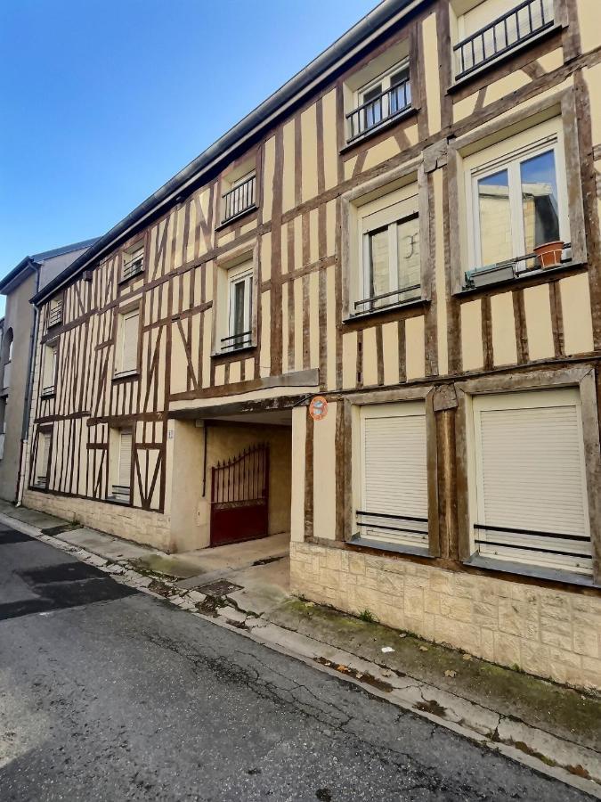 Apartamento Les Recollets Châlons-en-Champagne Exterior foto